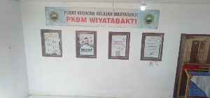 https://mail.gardatipikornews.com/kwitansi-pembayaran-anggaran-media-sekitar-rp-3-miliar-tak-ditandatangani-sekwan-hambali-nanda-manurung-ada-apa-dengan-hambali