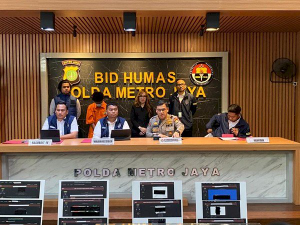 https://mail.gardatipikornews.com/antidrone-action-polri-pastikan-motogp-mandalika-aman-dari-ancaman-udara