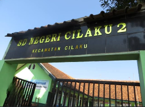 https://mail.gardatipikornews.com/orang-tua-siswa-keluhkan-dugaan-pemotongan-dana-pip-di-sdn-cilaku-2