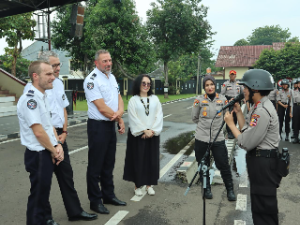 https://mail.gardatipikornews.com/bahayangkari-lombok-utara-dan-chili-community-house-sinergi-cegah-stunting-lewat-dapur-keluarga