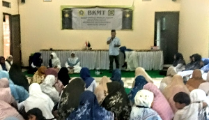 https://mail.gardatipikornews.com/polsek-gunungsari-kawal-ketat-acara-shalawat-akbar-hsn-2025-di-pesantren-lentera-hati