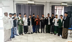 https://mail.gardatipikornews.com/pengacara-kontroversial-trinov-fernando-sianturi-kembali-tuai-kecaman-pernyataan-dinilai-melampaui-batas