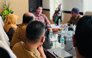 https://mail.gardatipikornews.com/kkm-cibadak-kabupaten-sukabumi-diduga-melakukan-pungli-dana-bos
