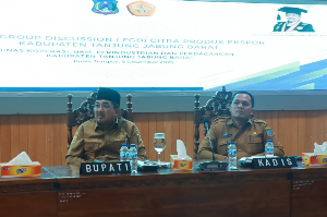 https://mail.gardatipikornews.com/pemdes-cidokom-pemdes-padurenan-kec-gunungsindur-serta-pemdes-lainnya-serentak-salurkan-bantuan-pangan-dan-minyak-goreng