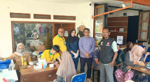 https://mail.gardatipikornews.com/ahli-waris-h-munalih-bin-h-bisri-lakukan-pematokan-lahan-dan-pengaturan-akses-jalan-di-desa-bojong-sempu-dimonitor-babinmas-serta-babinsa