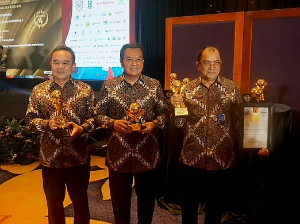 https://mail.gardatipikornews.com/dikeluhkan-warga-transisi-skck-online-di-wilayah-bekasi-dinilai-masih-terkendala-masalah-teknis