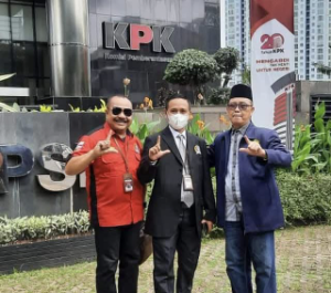 https://mail.gardatipikornews.com/diduga-bayar-upah-dibawah-umk-perumahan-jatipark-langgar-uu-no132003-ketenagakerjaan