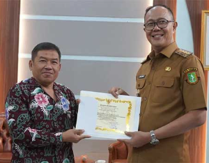https://mail.gardatipikornews.com/dugaan-ketidak-sesuaian-ipal-tambak-udang-di-badak-dan-kuripan-limau-jadi-sorotan-hingga-menimbulkan-bau-busuk
