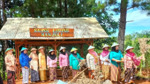 https://mail.gardatipikornews.com/warga-kp-setu-desa-parigi-mekar-kec-ciseeng-gercep-rumah-terbakar-terselamatkan
