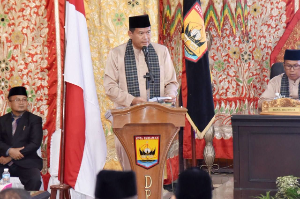 https://mail.gardatipikornews.com/ketua-umum-kjni-keselamatan-rakyat-tak-boleh-dikorbankan-copot-kepala-dlhk-jika-tak-mampu-menjalankan-amanah
