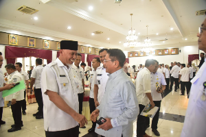 https://mail.gardatipikornews.com/safari-jurnalistik-pwi-menuai-kecaman-dari-berbagai-jurnalis-yang-ada-di-kabupaten-bogor-dinilai-ciderai-kemerdekaan-pers