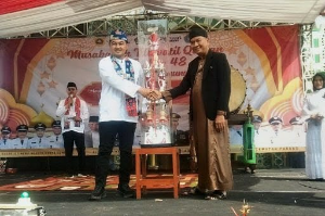 https://mail.gardatipikornews.com/wakil-bupati-padang-pariaman-sampaikan-jawaban-eksekutif-atas-pandangan-umum-fraksi-dprd-terhadap-rancangan-kuappas-2027